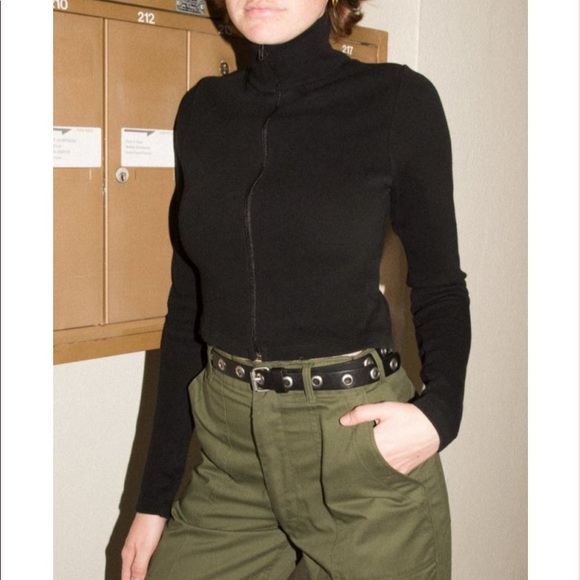 Brandy Melville QUINCY TOP - black - Picture 2 of 4